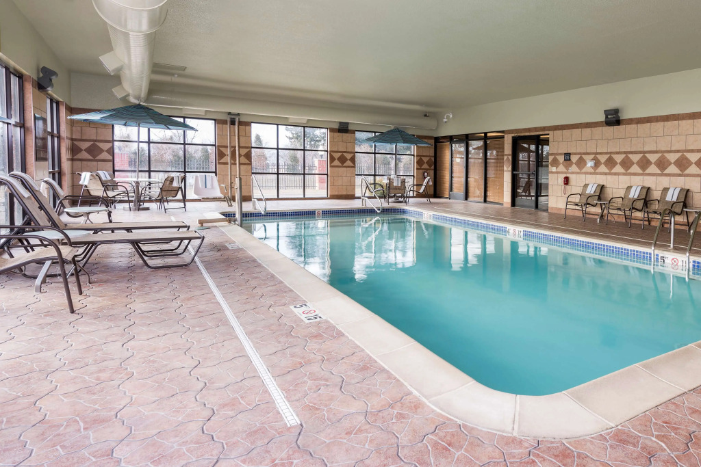 Hampton Inn Detroit Roseville