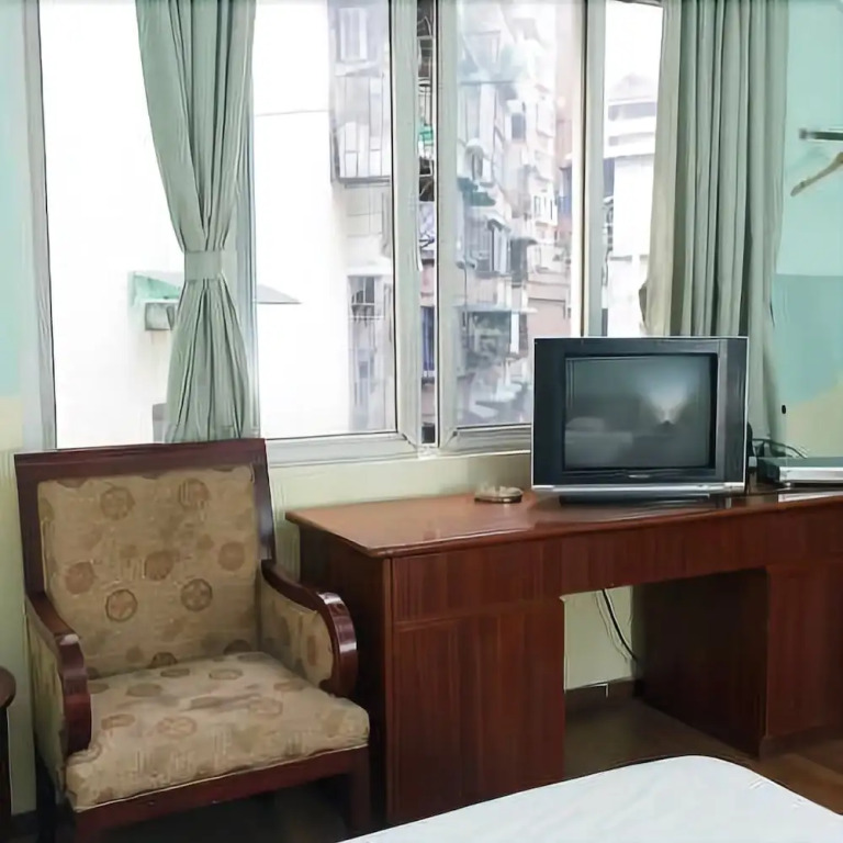 Junkai Hotel