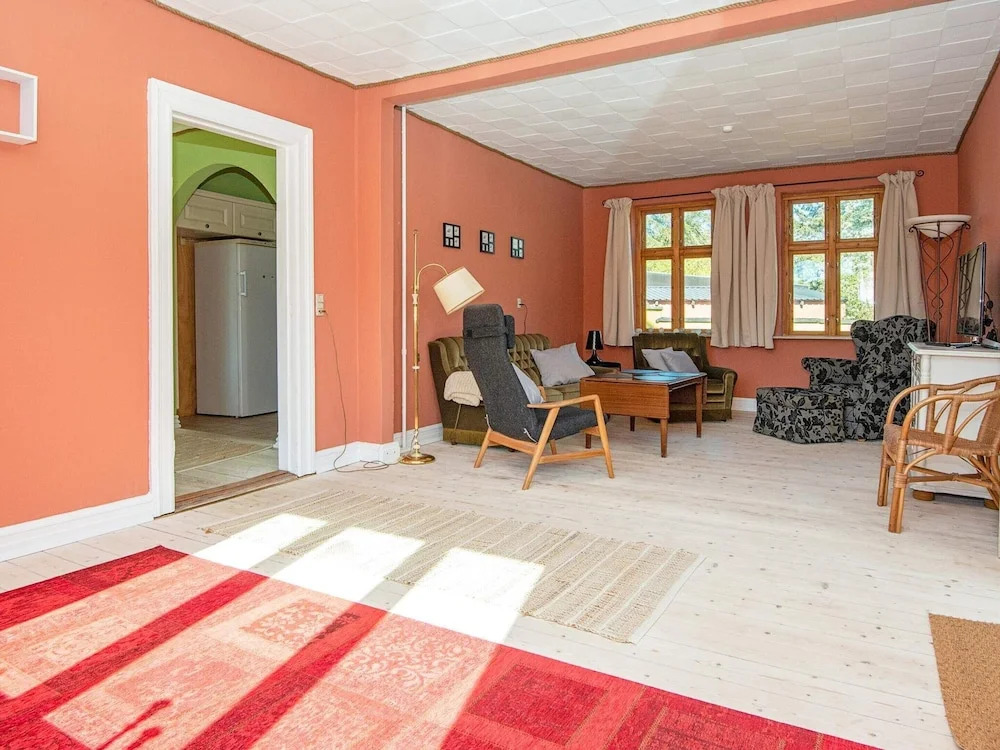 8 Person Holiday Home in Grenaa