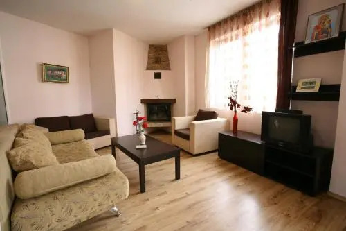 Simeon Apartment