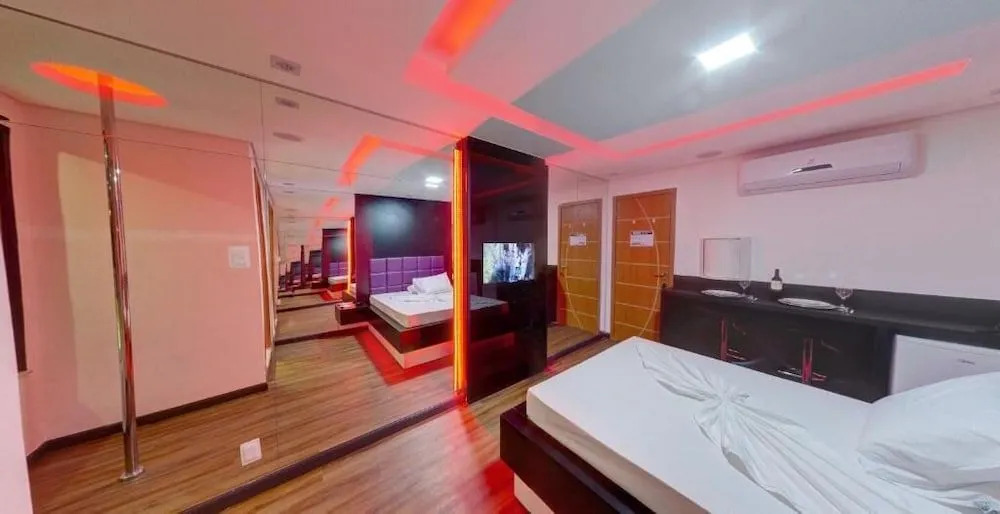 Motel fantasy 4