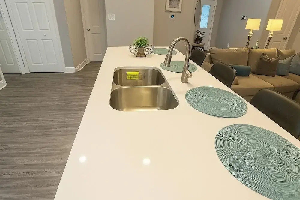 Heated Pool & Bathtub 4BR Near Disney