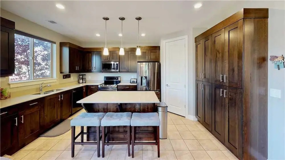 Entrada 672 - 4 Br townhouse by RedAwning