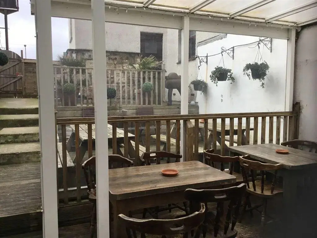 The Dock Inn