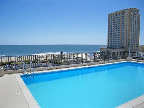Neptune Park Inn