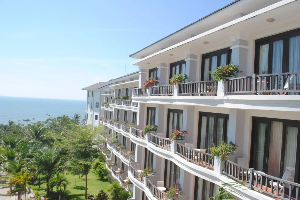 Lotus Muine Resort & Spa