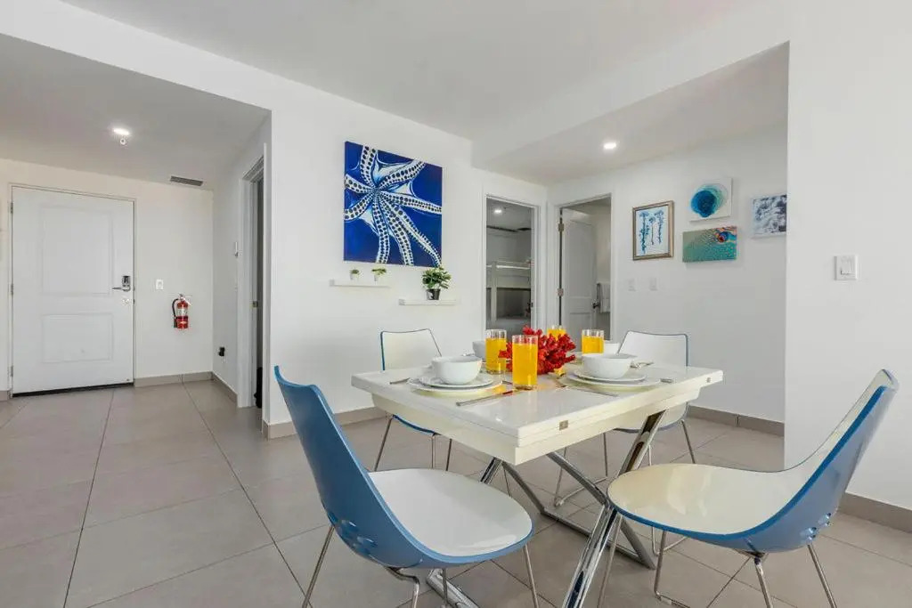 Family condo at Downtown