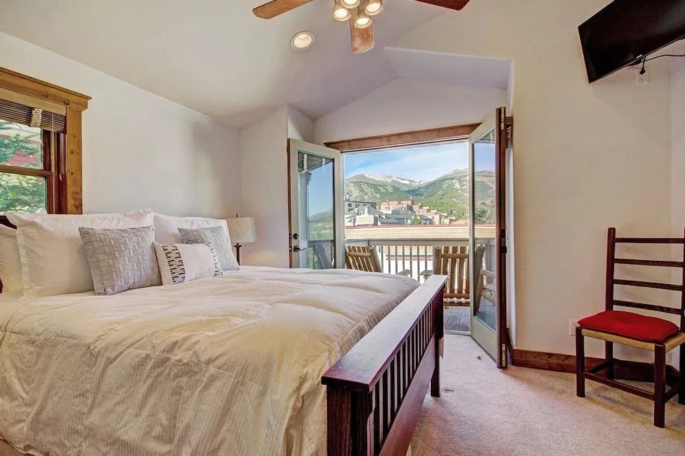 Mountain Ridge Chalet by RedAwning