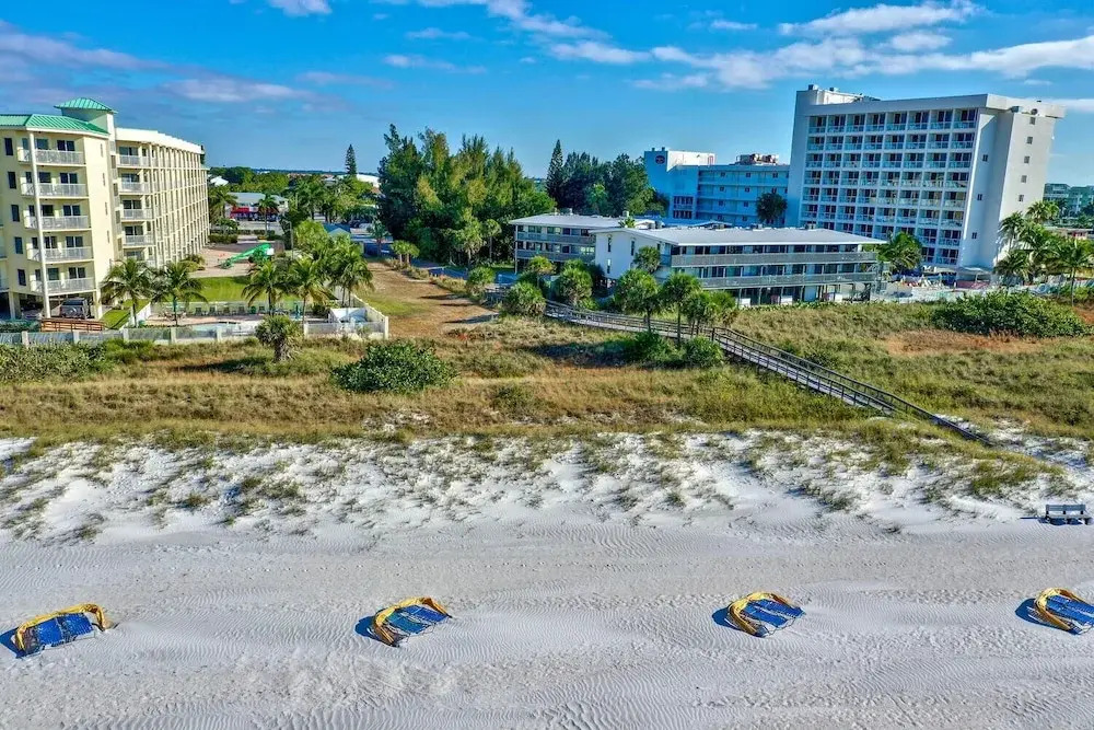 2 2 Oceanside Modern Condo Ocean View