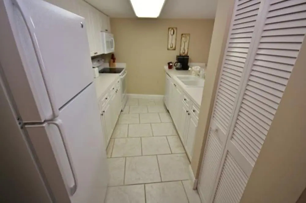 Coronado Towers 205 Apartment 3