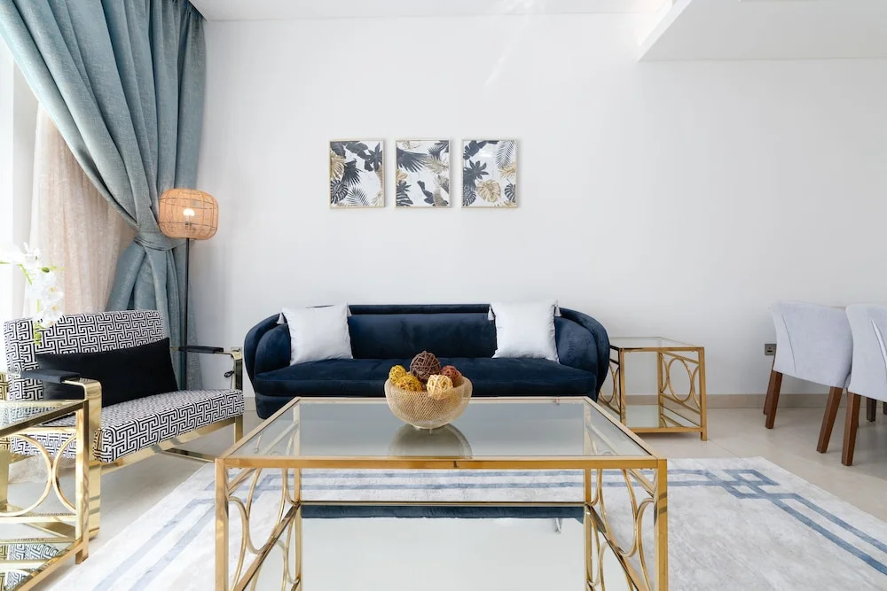SuperHost - Spacious Apartment With Balcony In Sobha Hartland