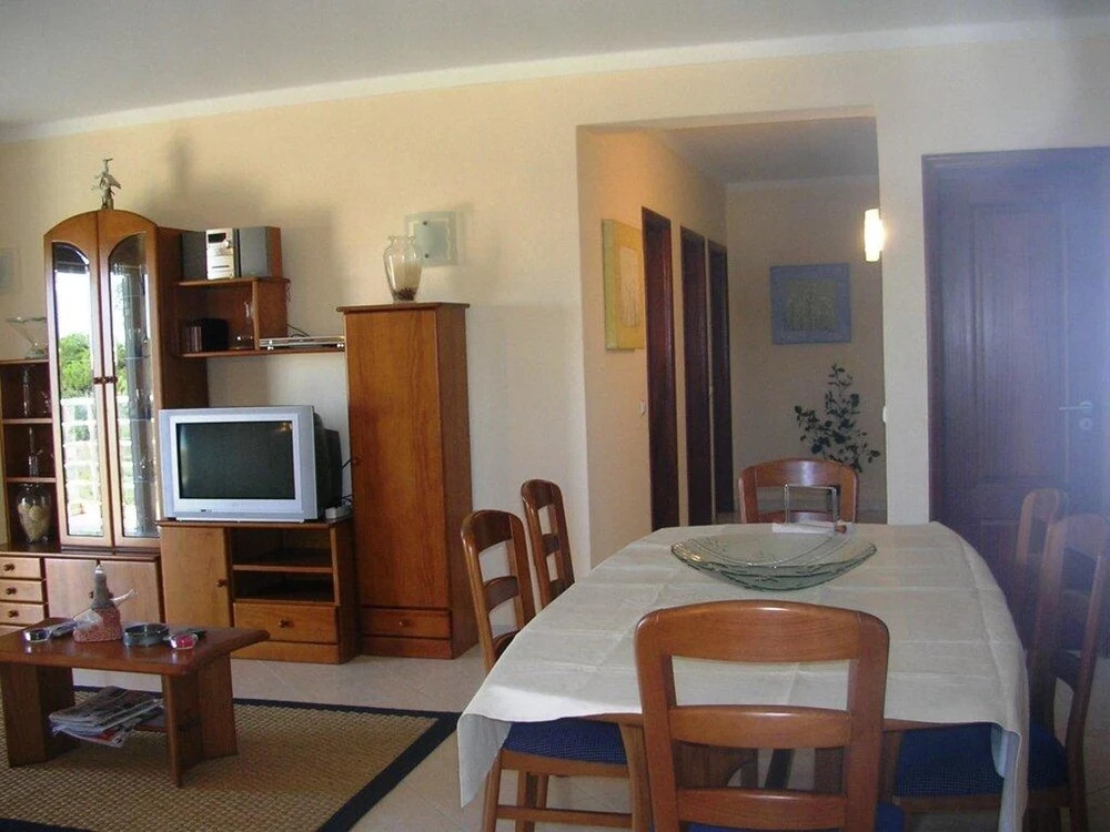 Apartment With 2 Bedrooms in Alvor, With Wonderful City View, Pool Acc