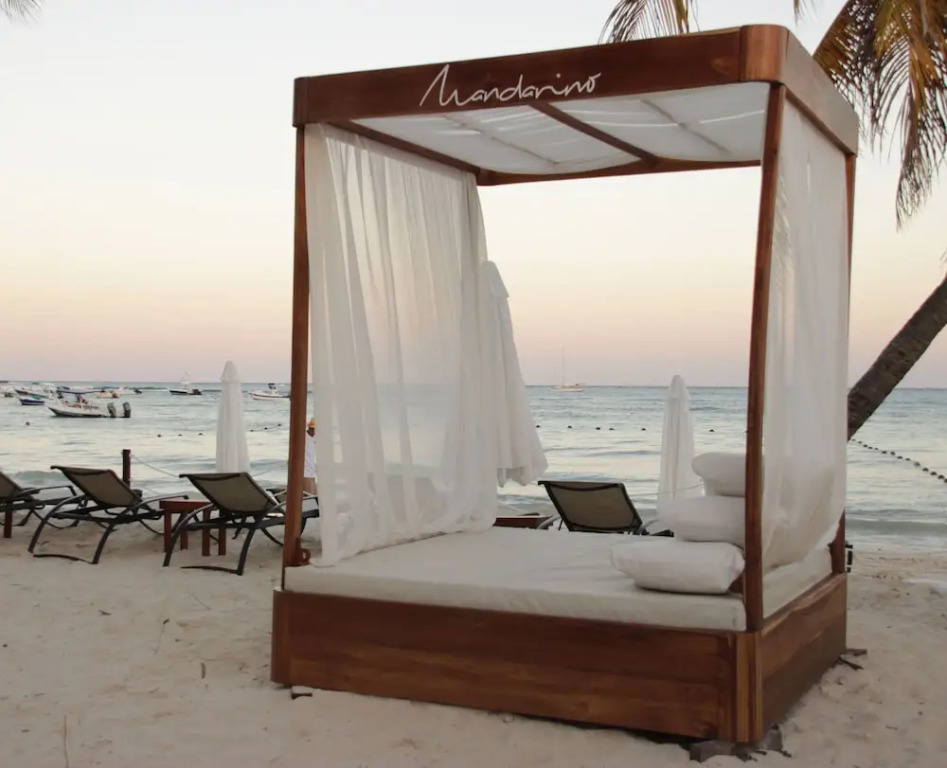 Nasim Condo Hotel con acceso BEACH CLUB GRATIS, metros 5th AVENIDA