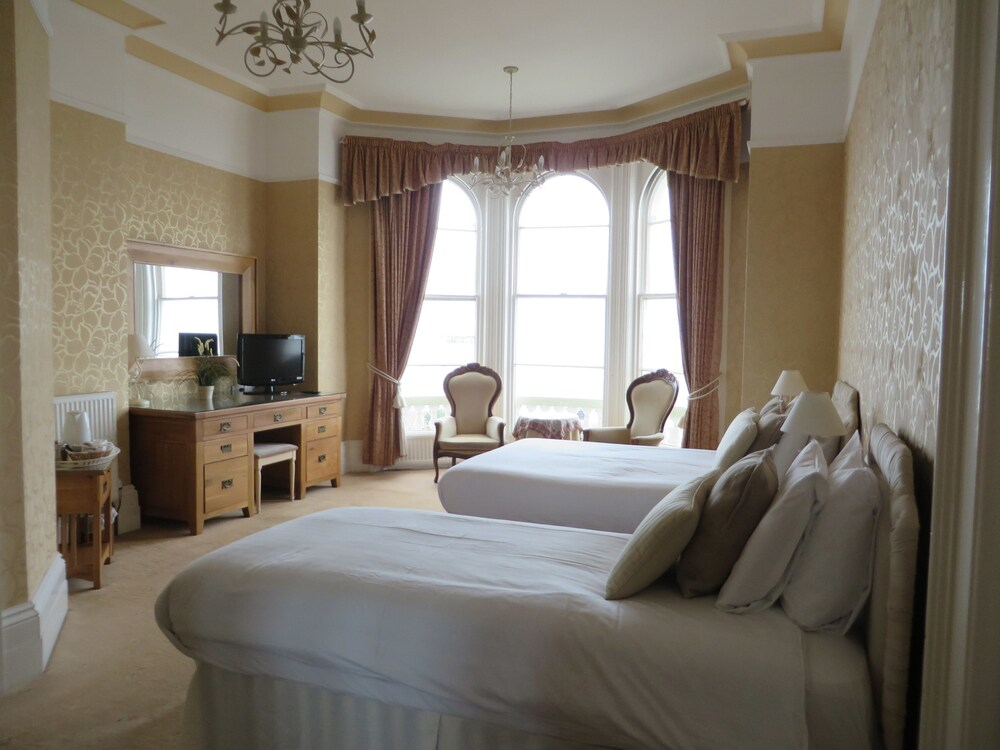 St. Kilda Hotel