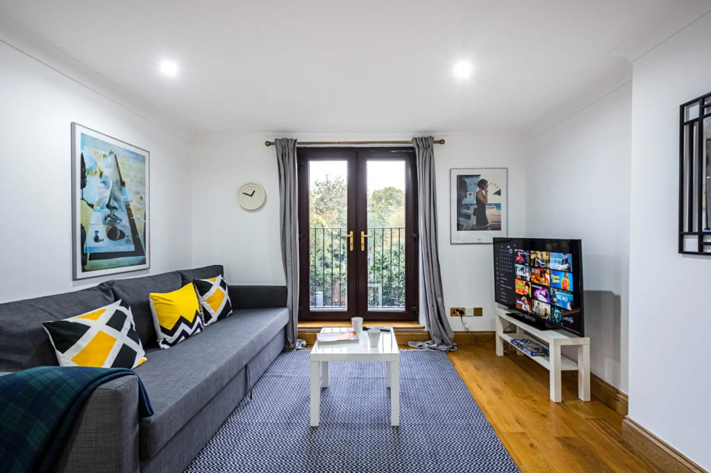 London 2 Bed Apartment With Free WiFi