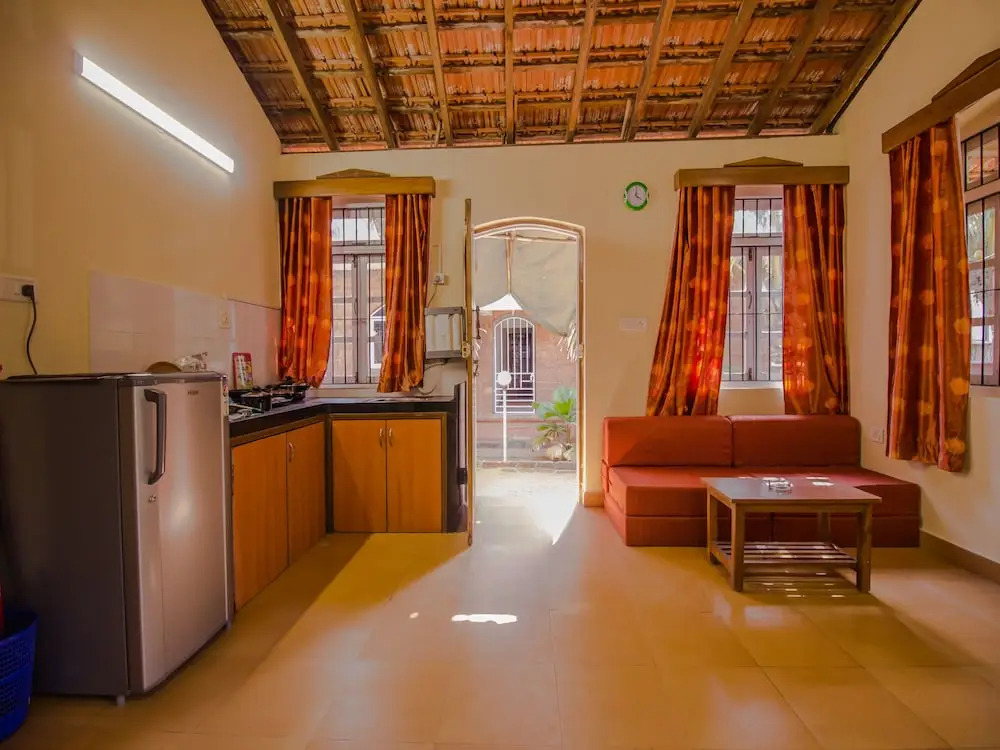 OYO 13401 Home Beach Side 1BHK Calangute