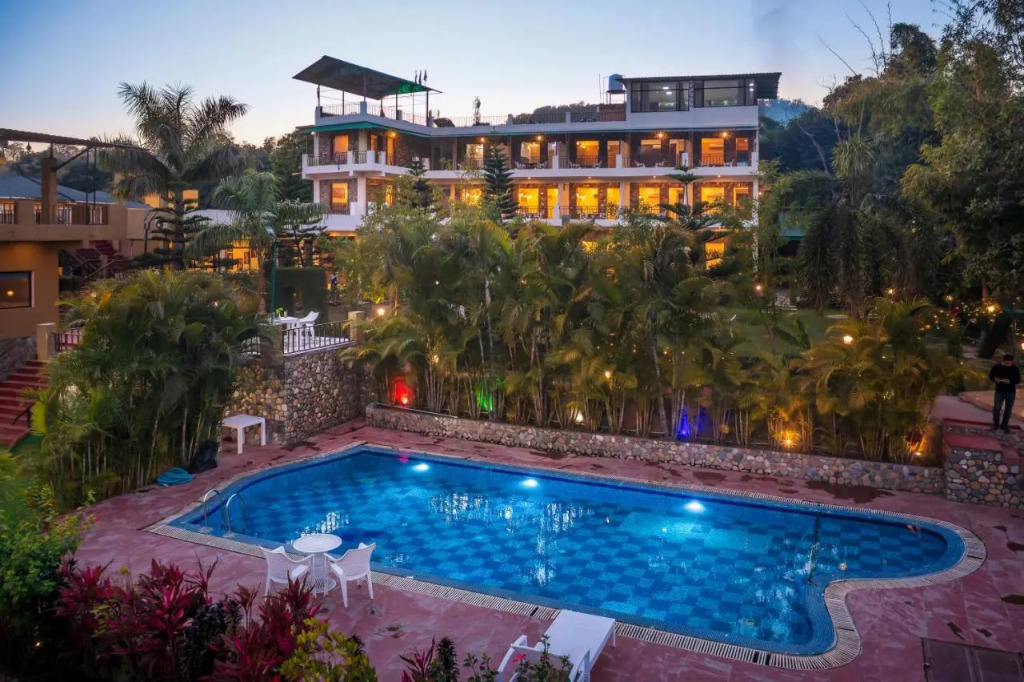 dee Fellows Riverside Resort