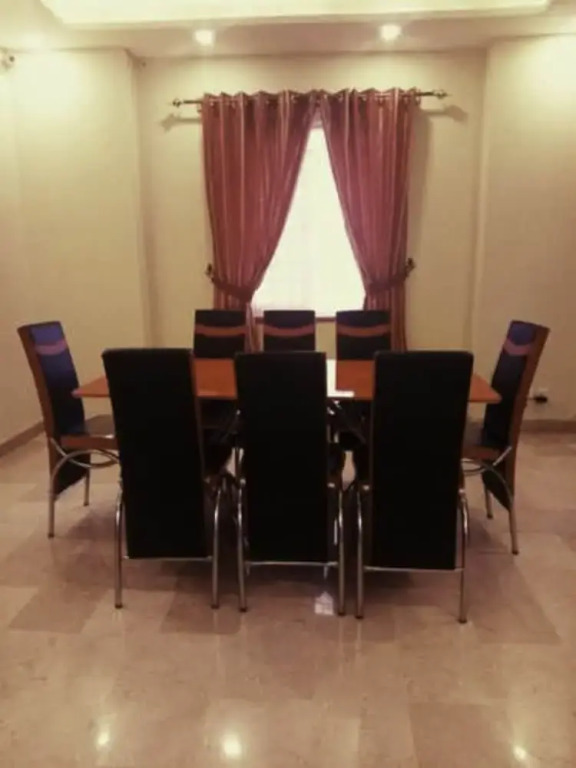 Royal Galaxy Guest House