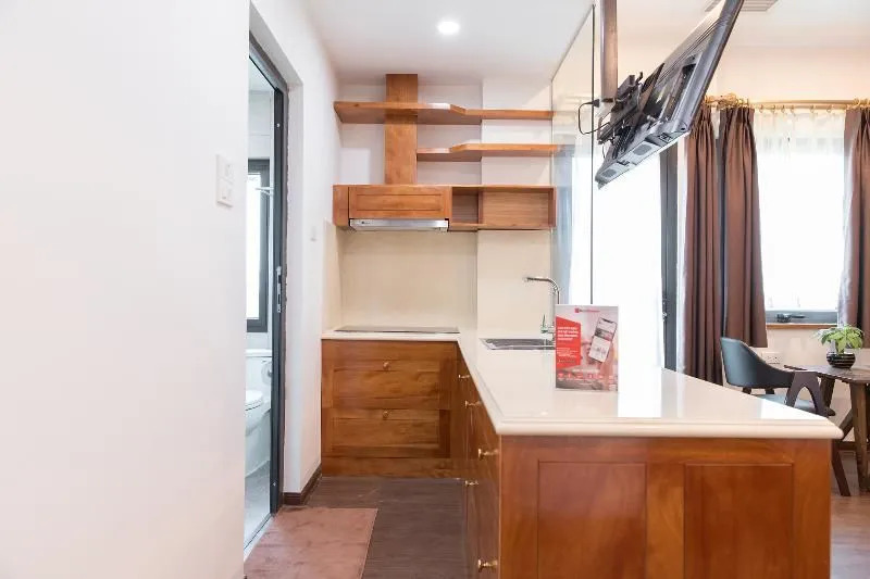 Reddoorz Plus Near Westlake Tay Ho