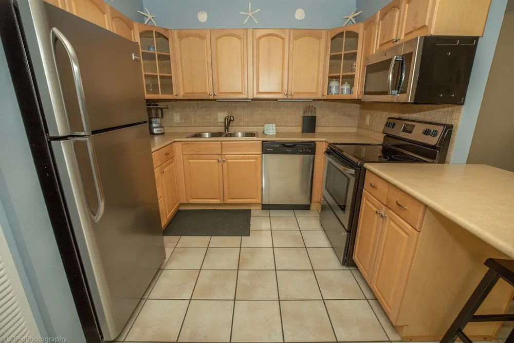 Dolphin Point 205A - 2 Br Condo