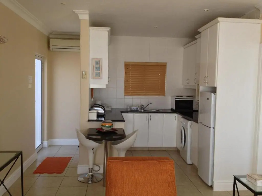 Seashelles Self-catering Apartment