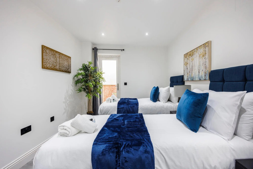 London Luxury Ground Floor Apartment