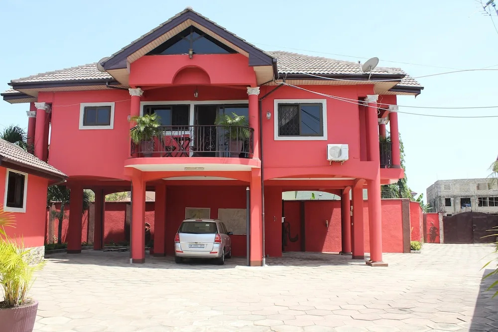Nego Lodge