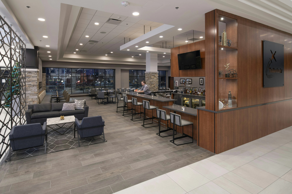Doubletree By Hilton Madison East