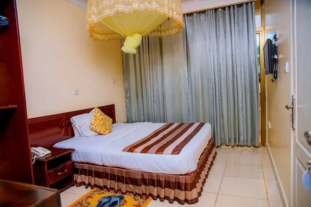 Ineza Hotel