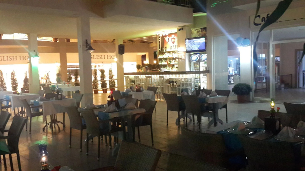 Ladies Beach Hotel