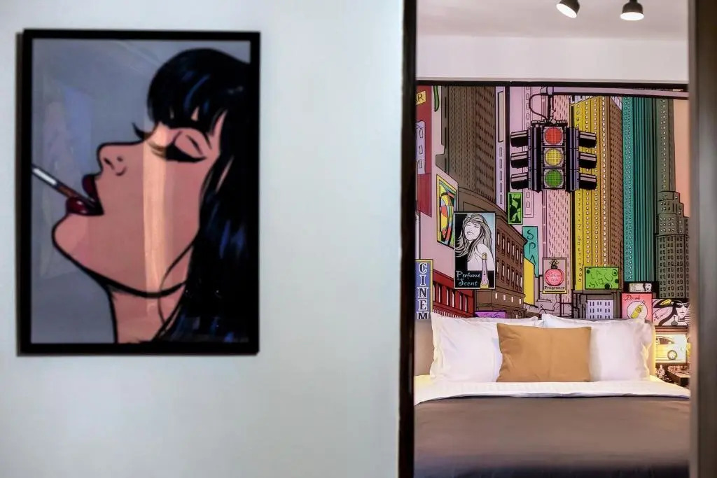 THE POP ART Experience Central Studio - Homey Residence