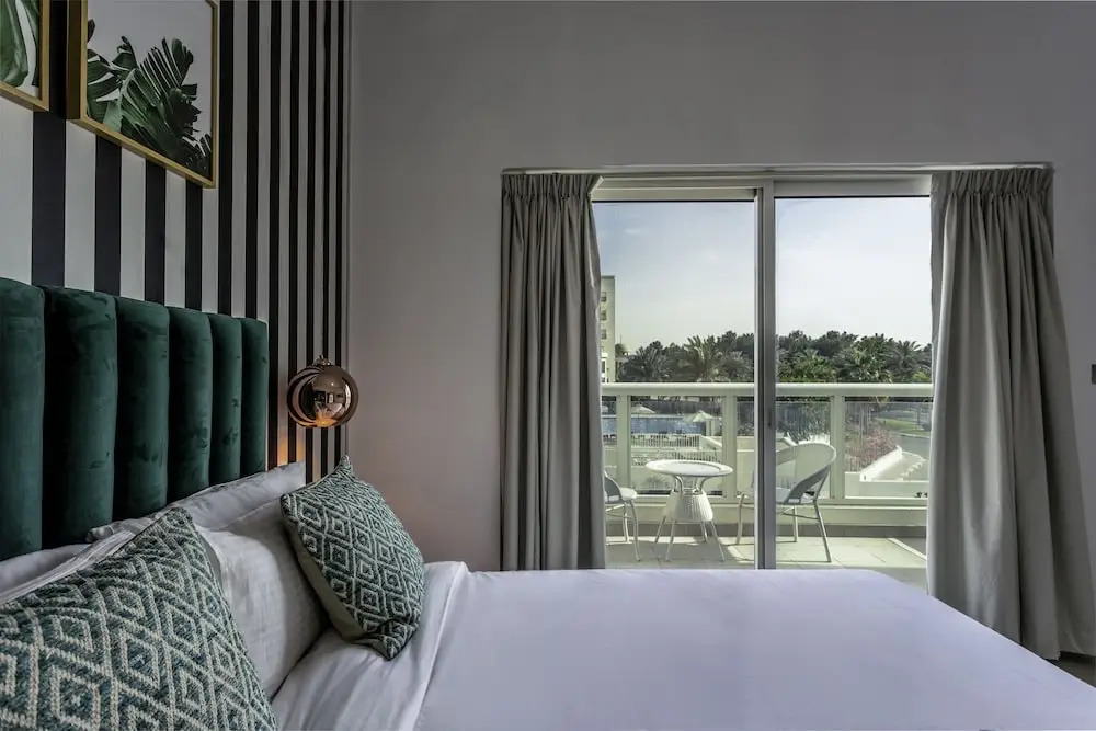 One Perfect Stay - Jumeirah Heights