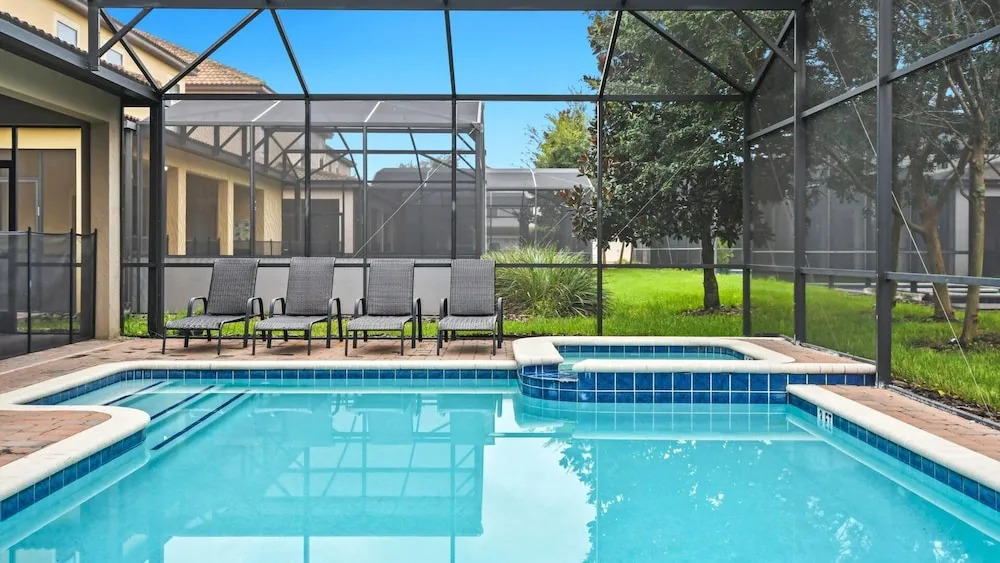 Spacious Getaway with Pool, Near Orlando Parks