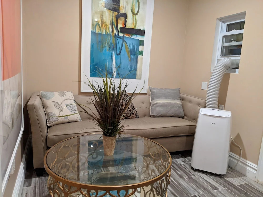 NYC 10 Mins, 6 Luxury Affordable Multi Bedroom Apartments