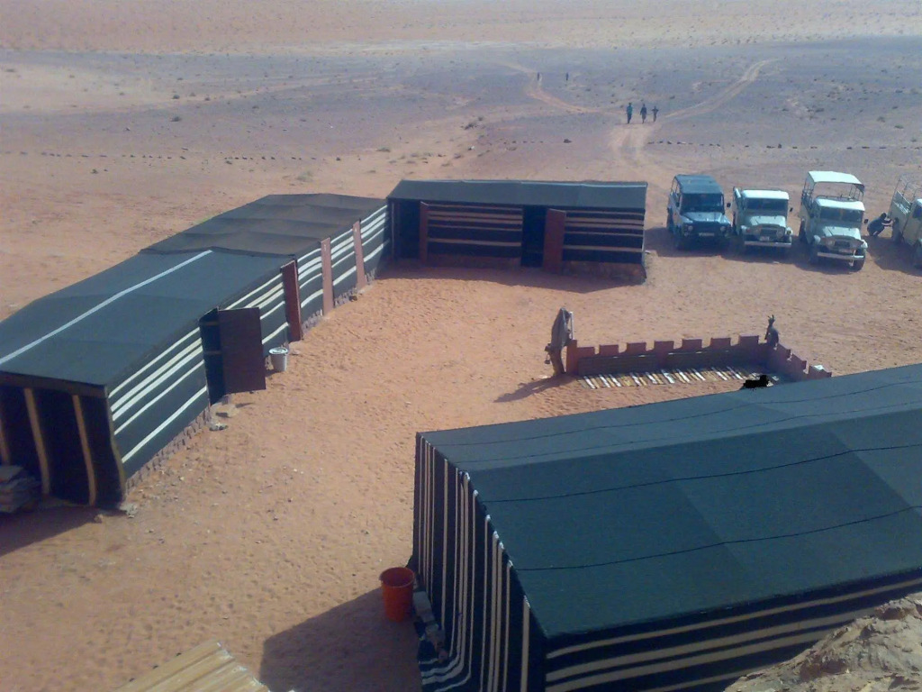 mountain village camp- wadi rum