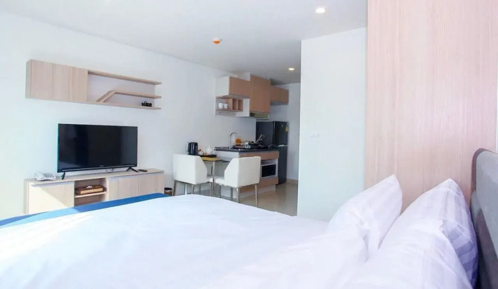 Niche Mono Sukhumvit 50 by Ariva