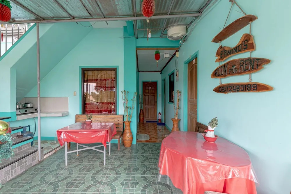 Alzeahs Place Room for Rent