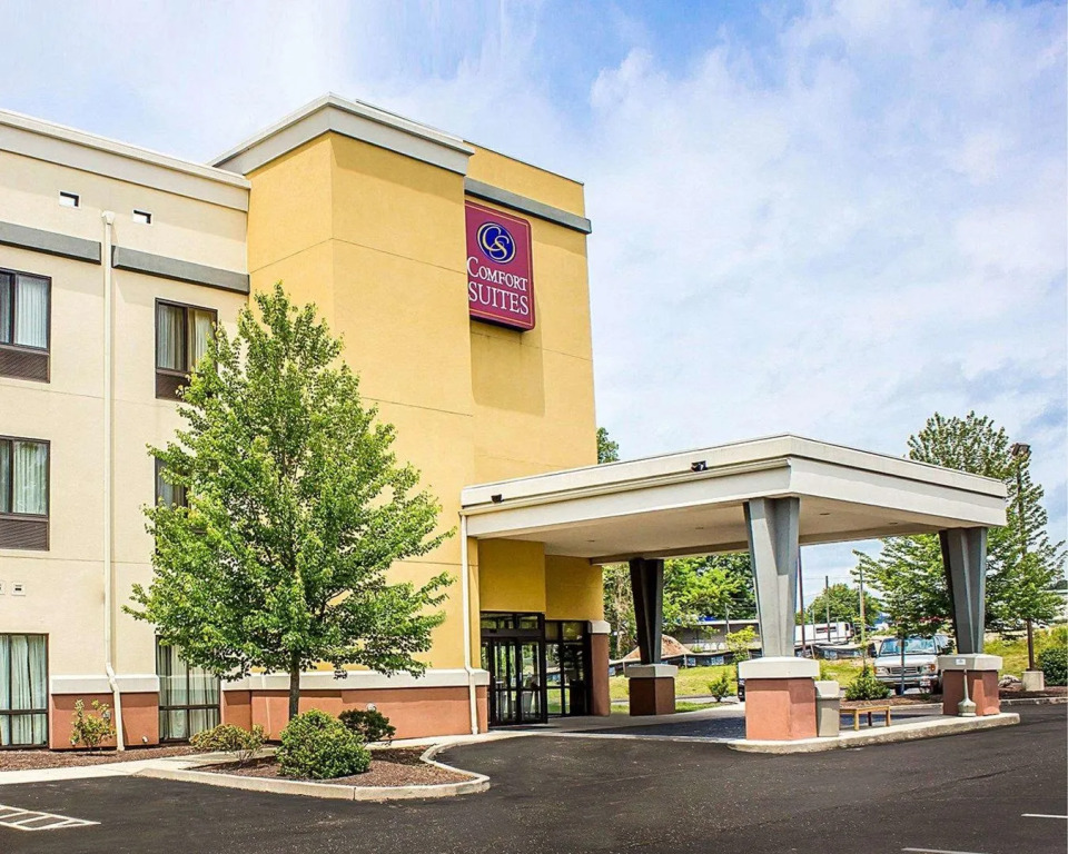 Holiday Inn Cheshire - Southington by IHG