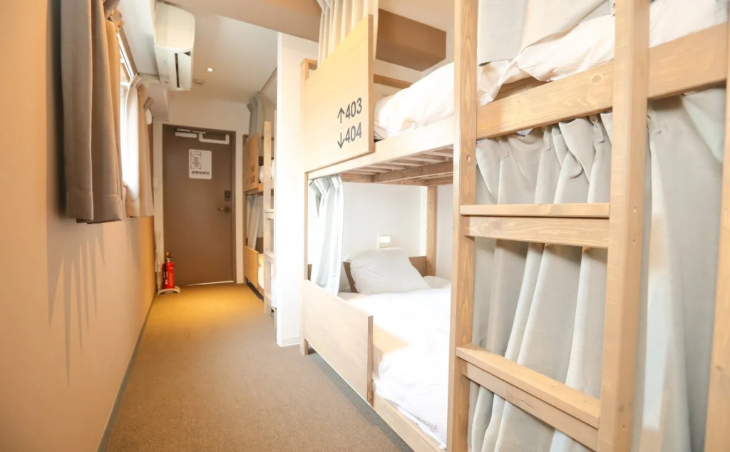 Gush - Hostel