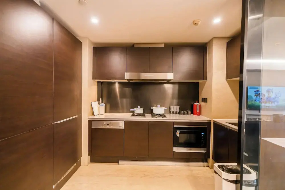 Zhome-Three Bedroom Luxury Suite3