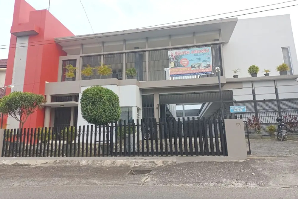 Hotel O Rumah Singgah Cemara Syariah