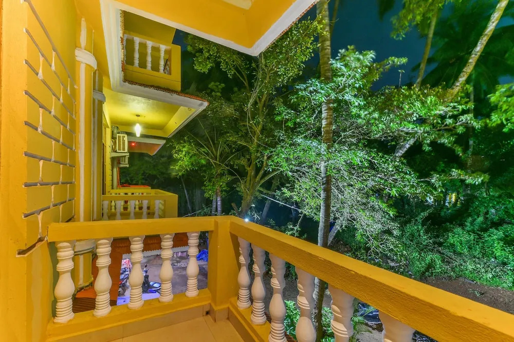 OYO 17309 Maya's Holiday House