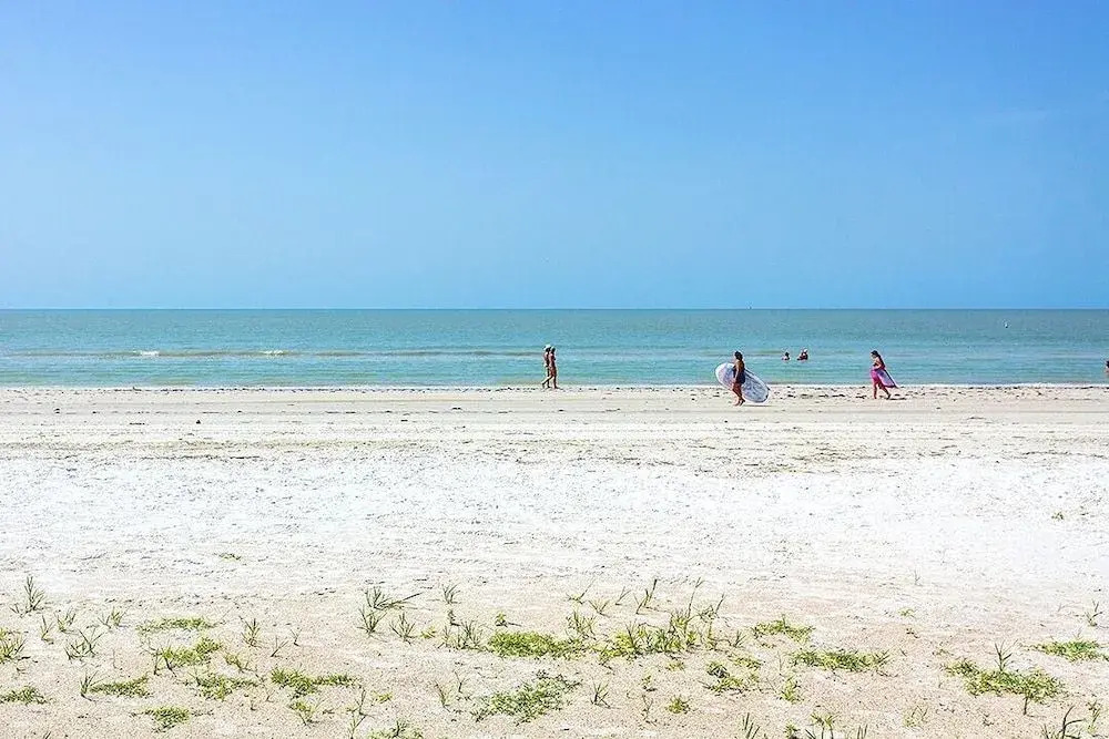 Windward Point 212