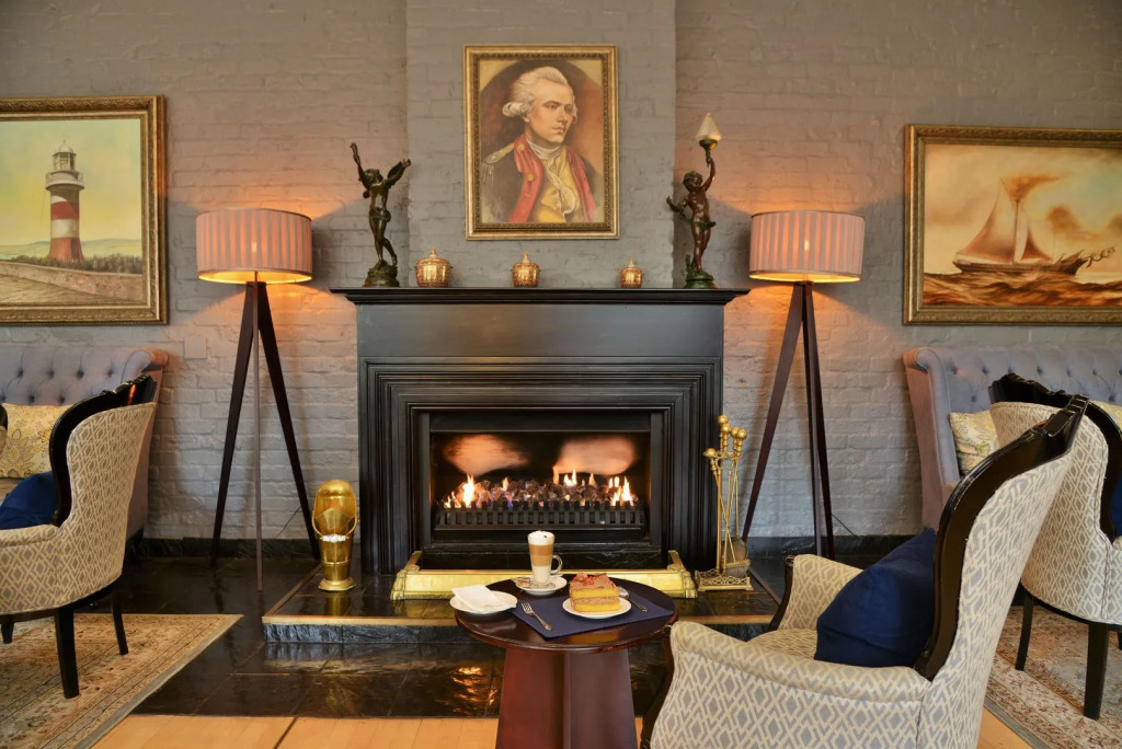 The Commodore Hotel