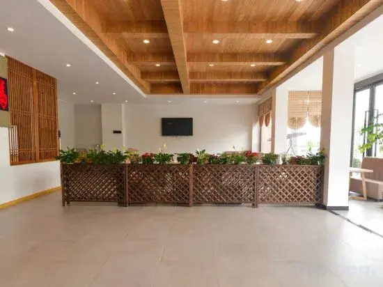Yueman Hotel