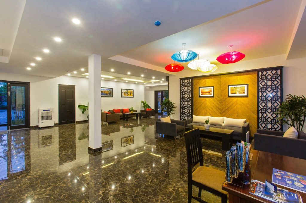 Hoi An Waterway Resort