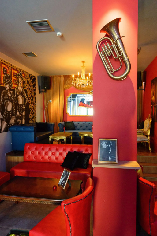 LUX Hotel 5 mins walk from port of Piraeus and metro station