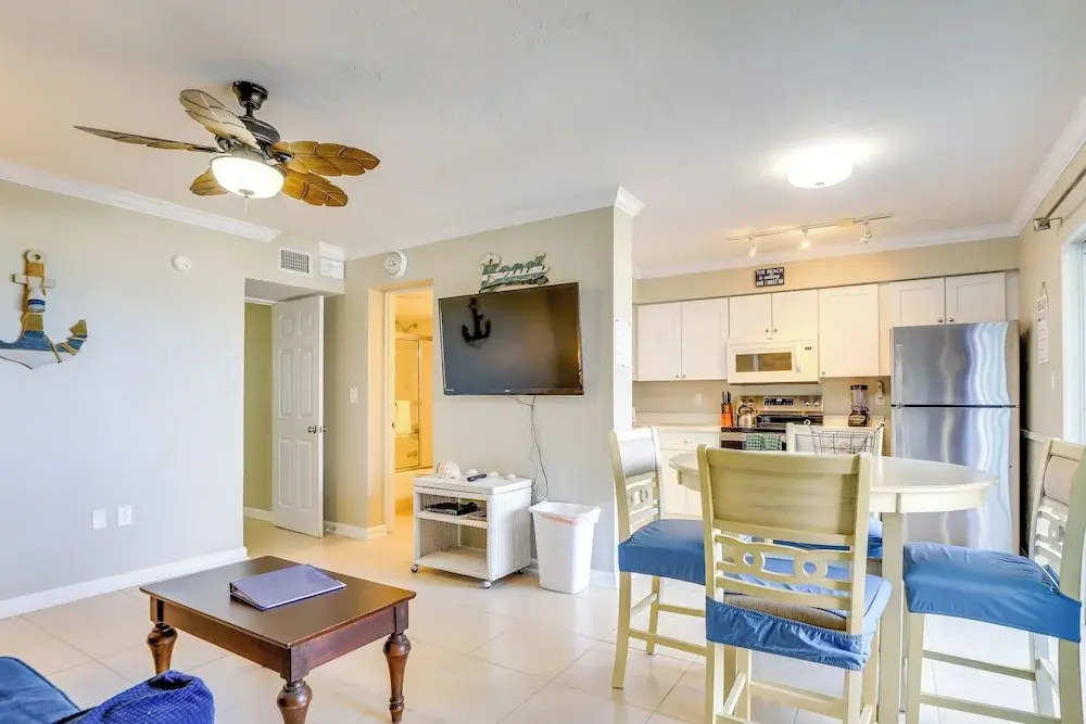 Gulf Getaway With Porch + Direct Beach Access!