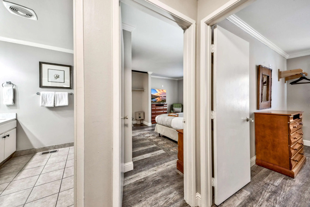 Forest Suites Resort at the Heavenly Village