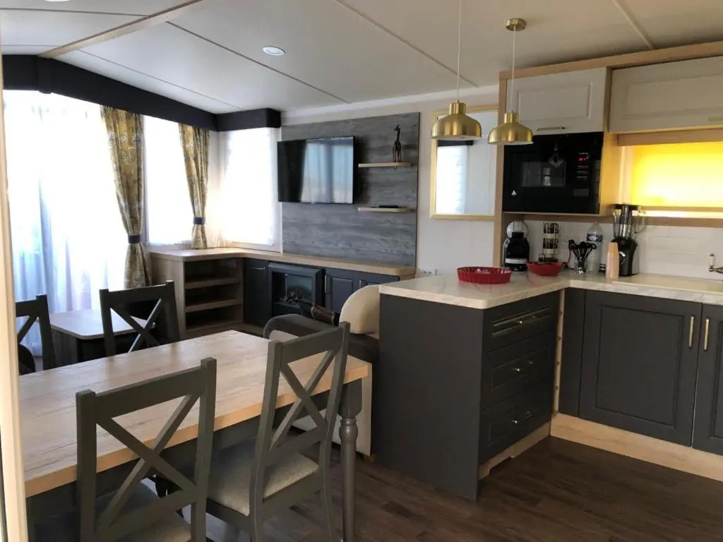 Mobil home de charme tout confort à 200 m de la mer